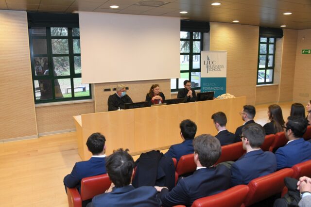 mmb2022-consegna-dipliomi-03.jpg